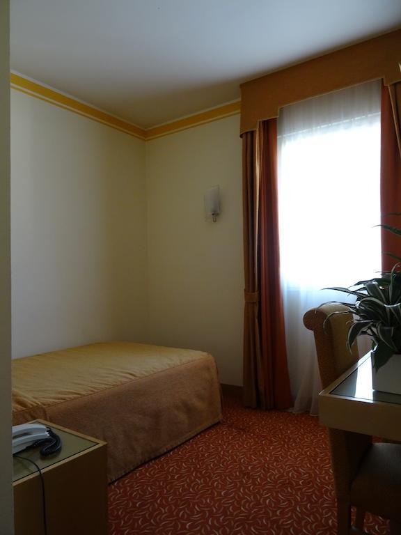 Hotel Roma Cividale del Friuli 部屋 写真